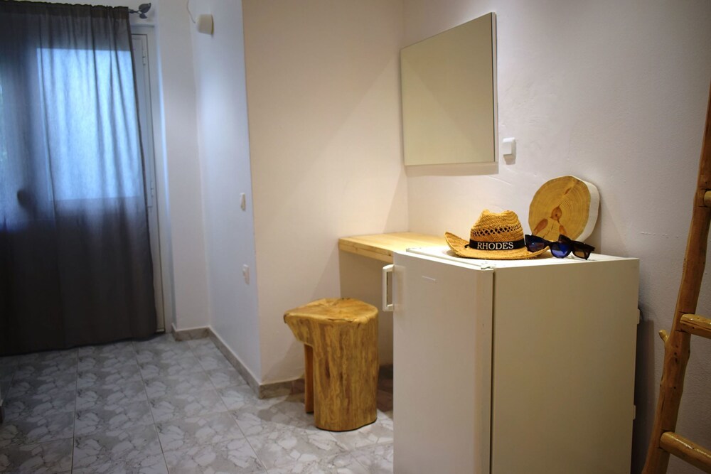 Lefka Hotel Apartments Studios 29/73
