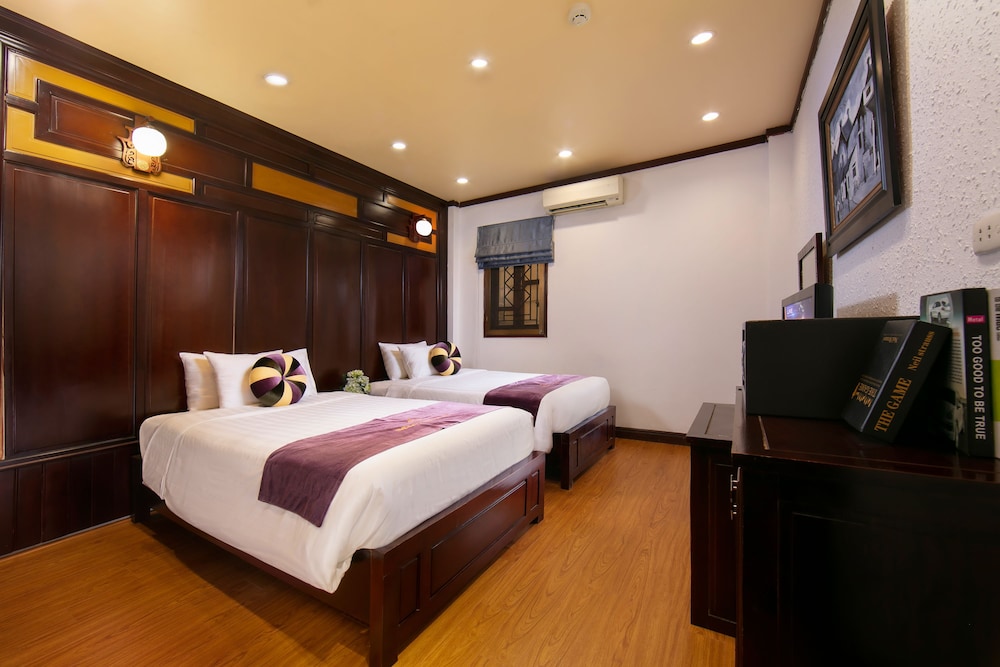 Impressive Boutique Hotel 12/50