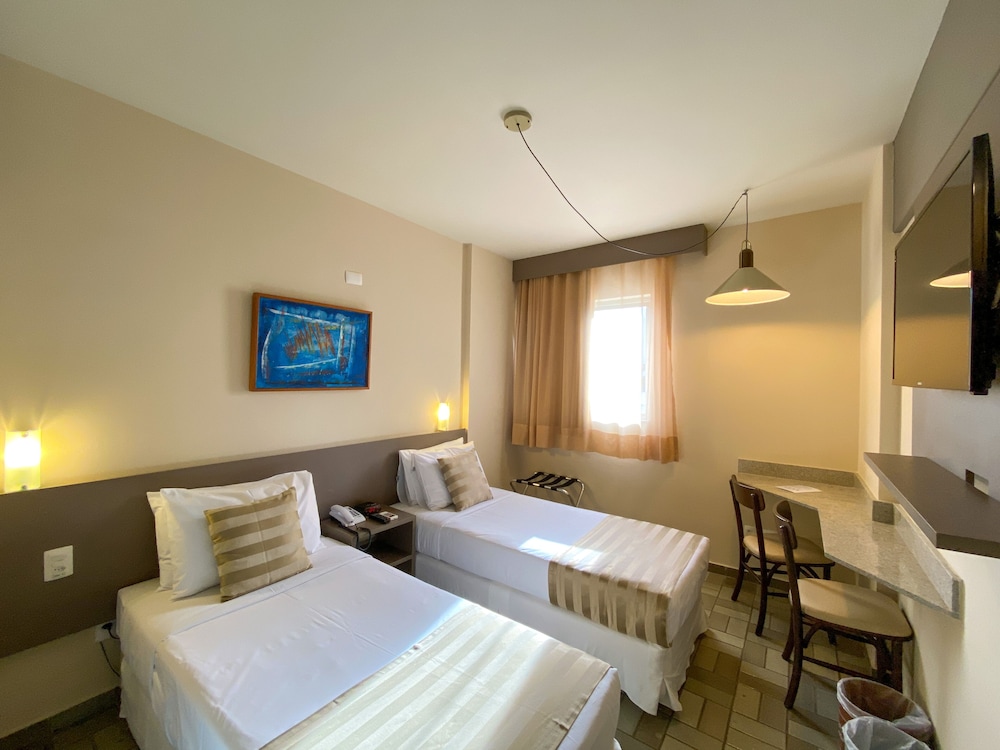 STANDARD, TWIN BEDS