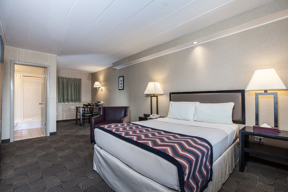 Carlton Inn Midway 9/44