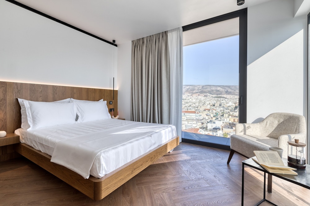 PANORAMIC, SUITE