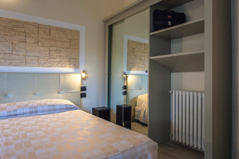 Hotel Ristorante Calamosca 14/45