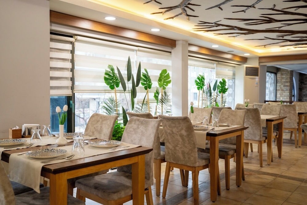 Hotel Buyuk Velic 58/76