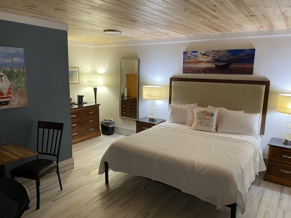 Gulf Coast Inn 10/50