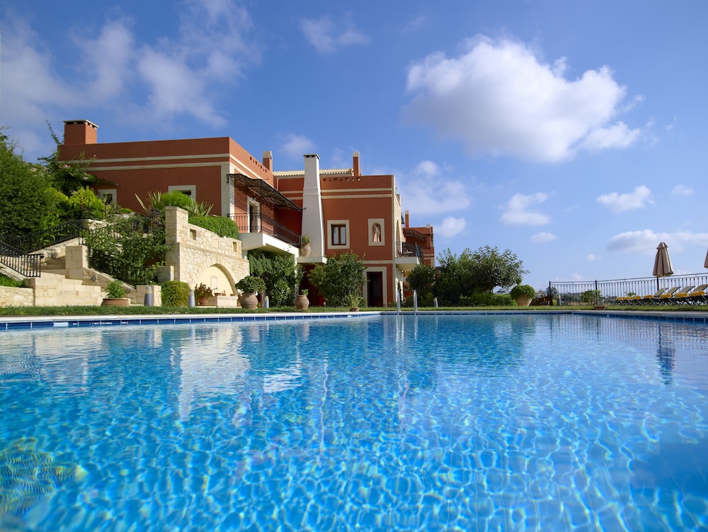 Katalagari Country Suites in Archanes-Asterousia