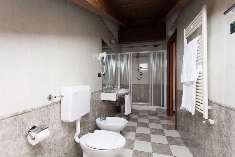 غرفة قياسية مفردة بسرير مزدوج، Vald Hotel 5/5
