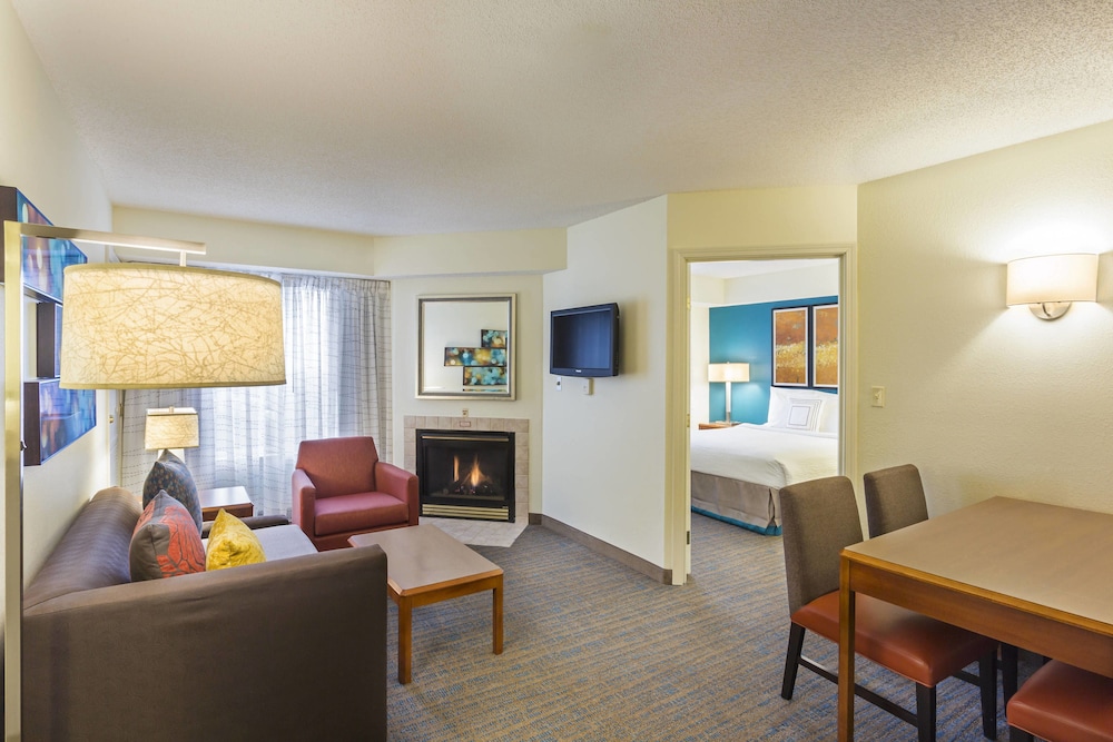 Residence Inn By Marriott Louisville Northeast 20/33