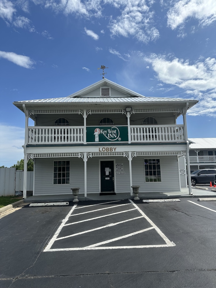 Key West Inn Clanton 3/29