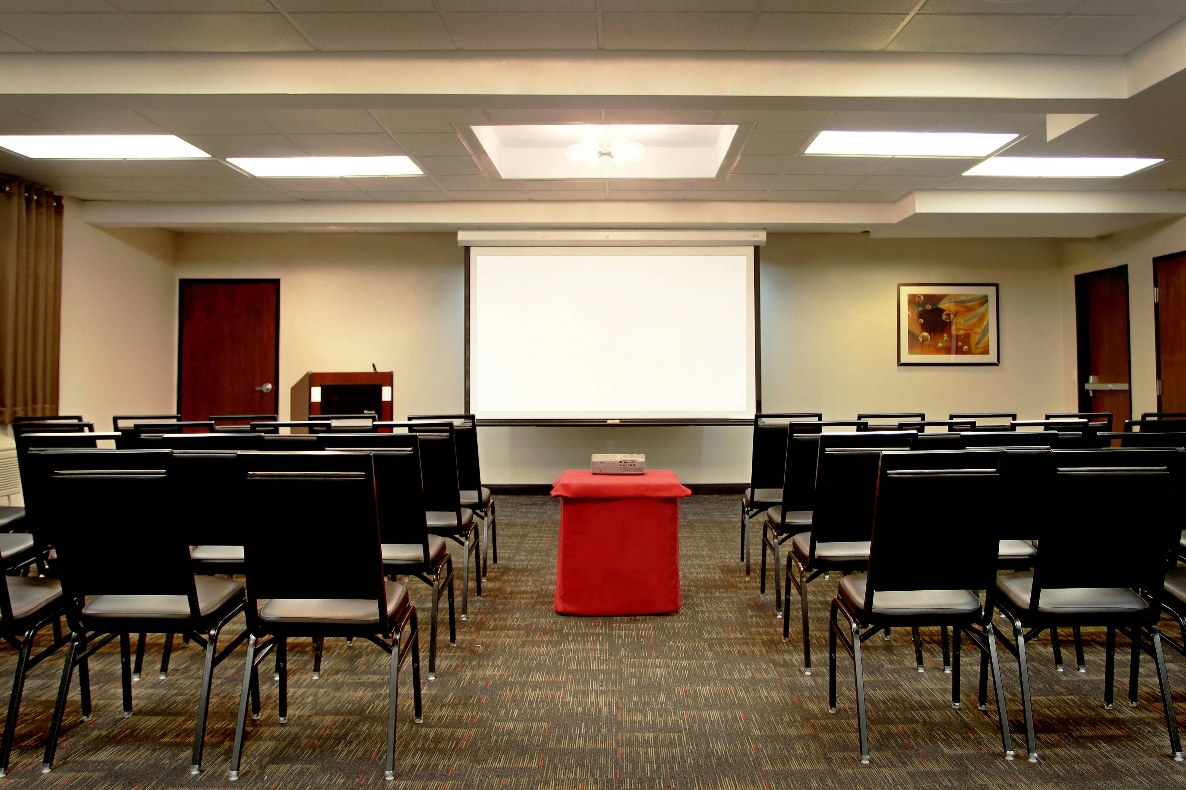 Four Points by Sheraton Portland East 23/26
