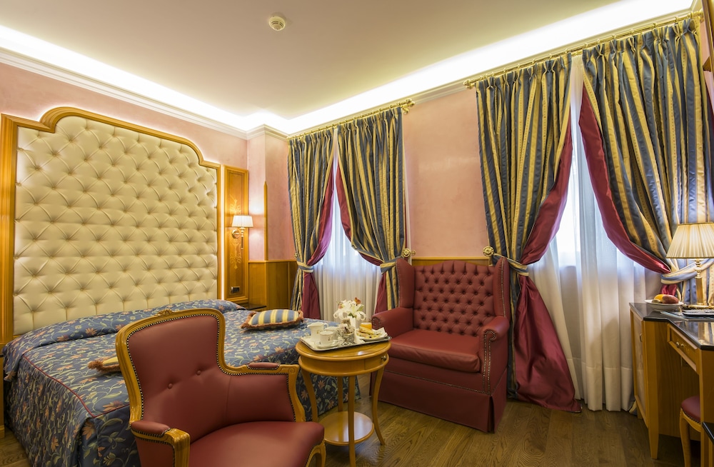 Hotel Vittoria 28/50