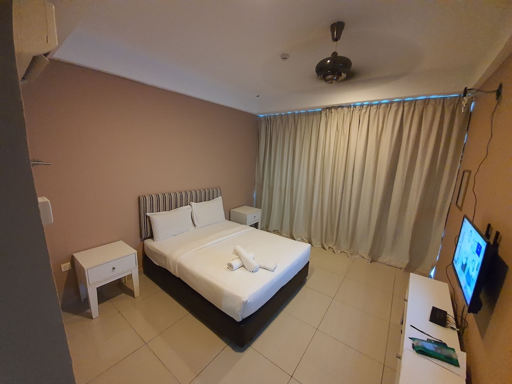 New Bangi Gateway Hotel 35/43