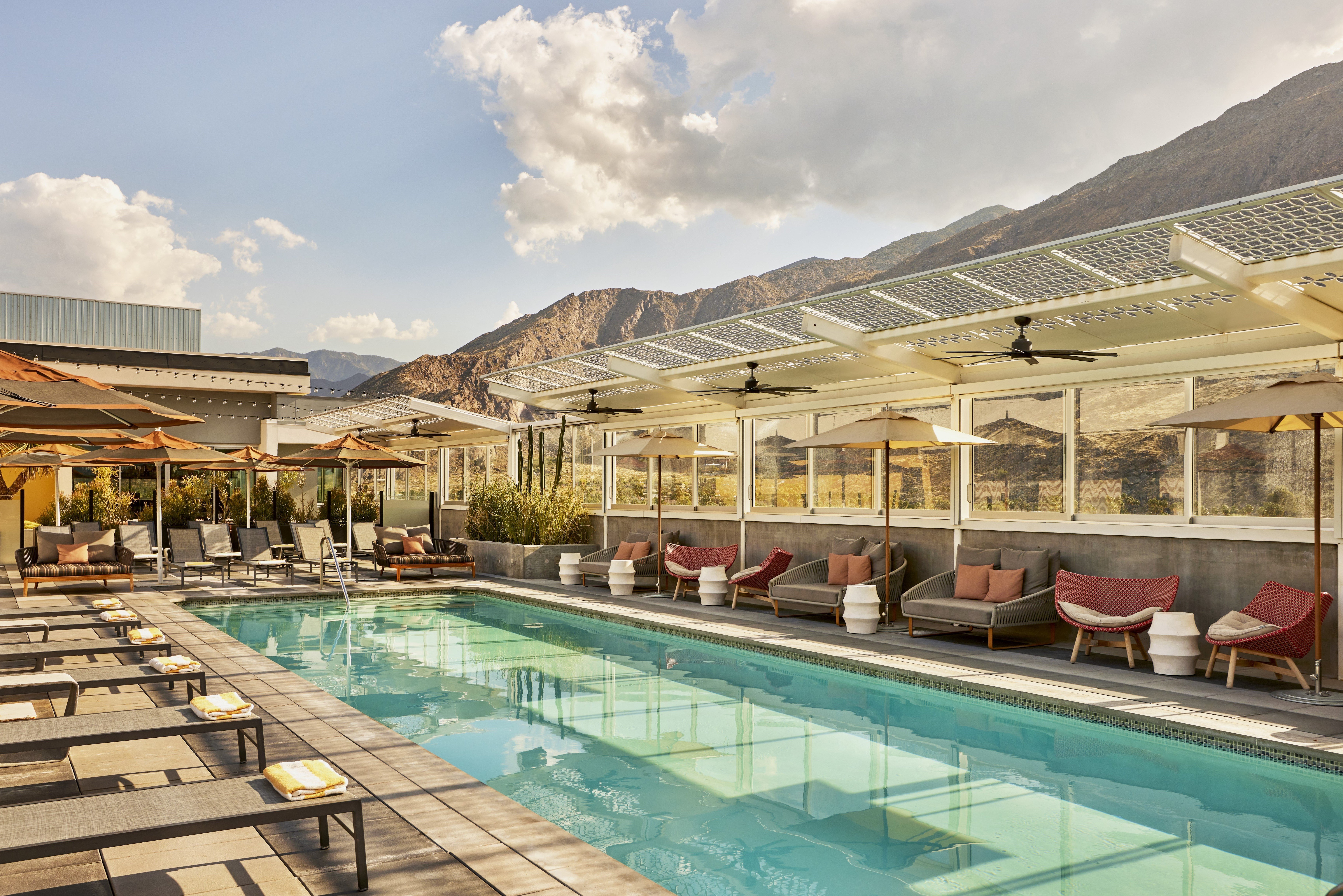 Kimpton Rowan Palm Springs 78/79