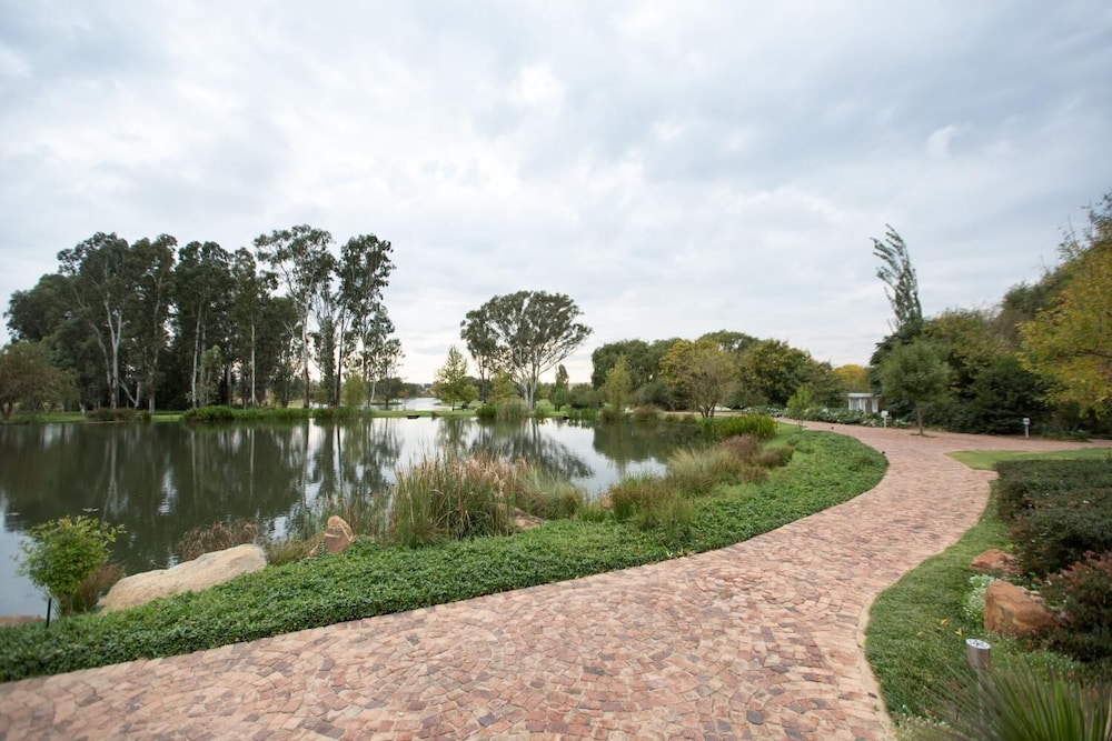 Oxbow Country Estate 33/43