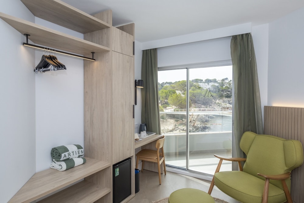 Artiem Audax (Adults Only) 23/73