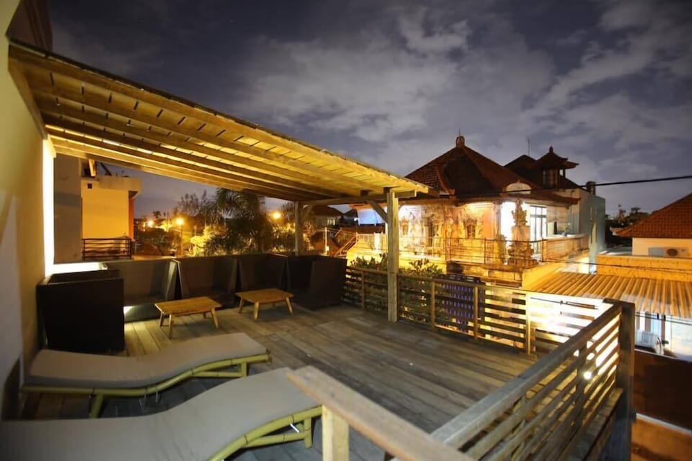 Rai House Sanur 2/40