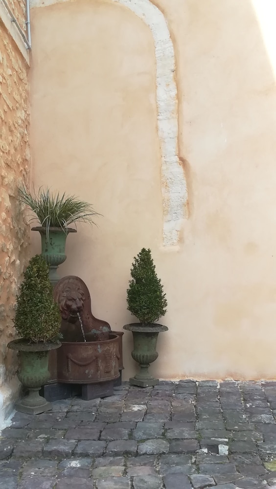 Hotel Particulier Le Clos De La Croix 48/55