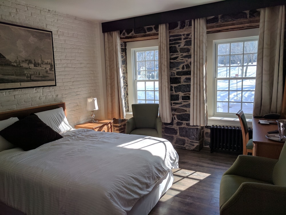 Room, Queen Bed, Park View