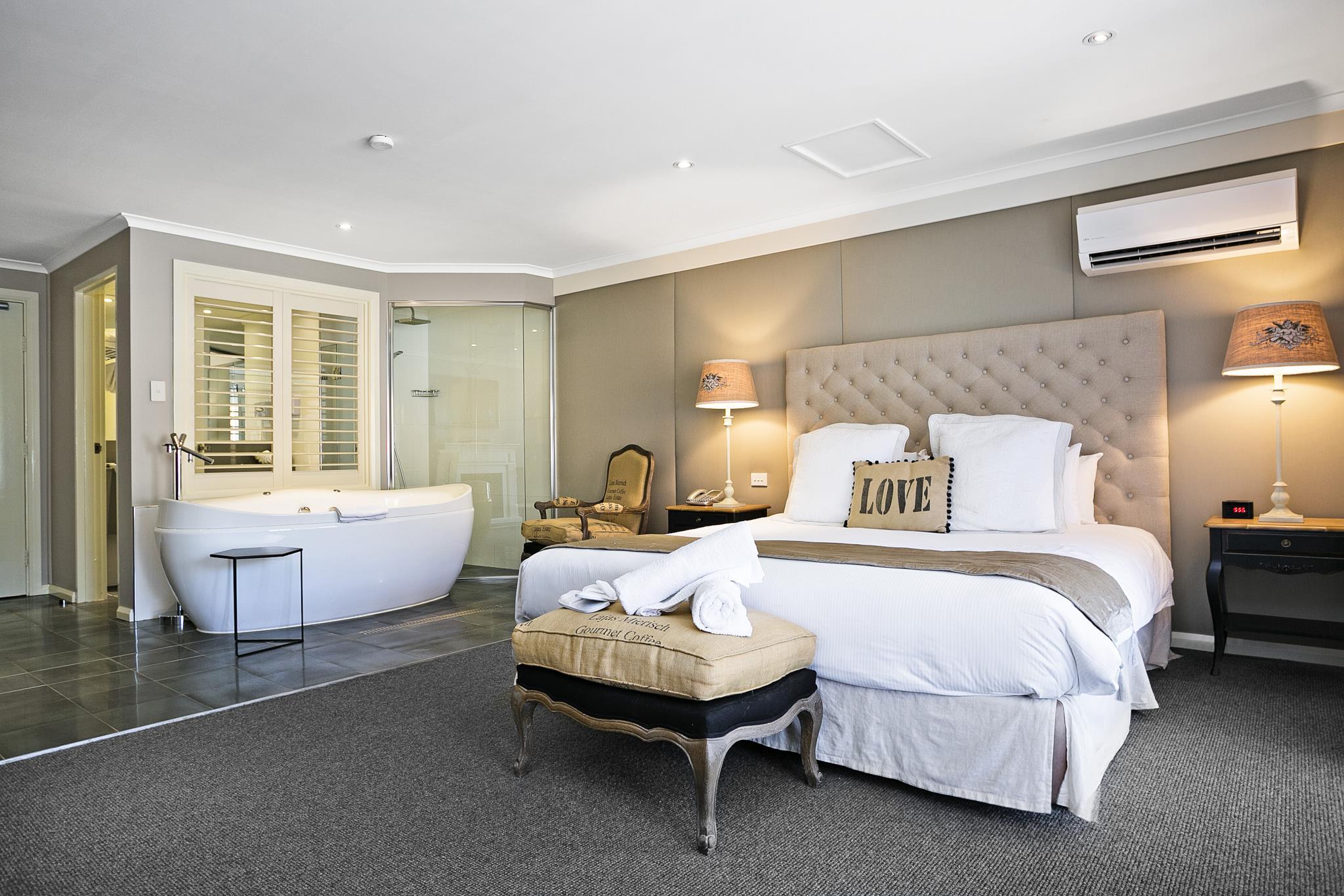 Spa, Executive, Suite