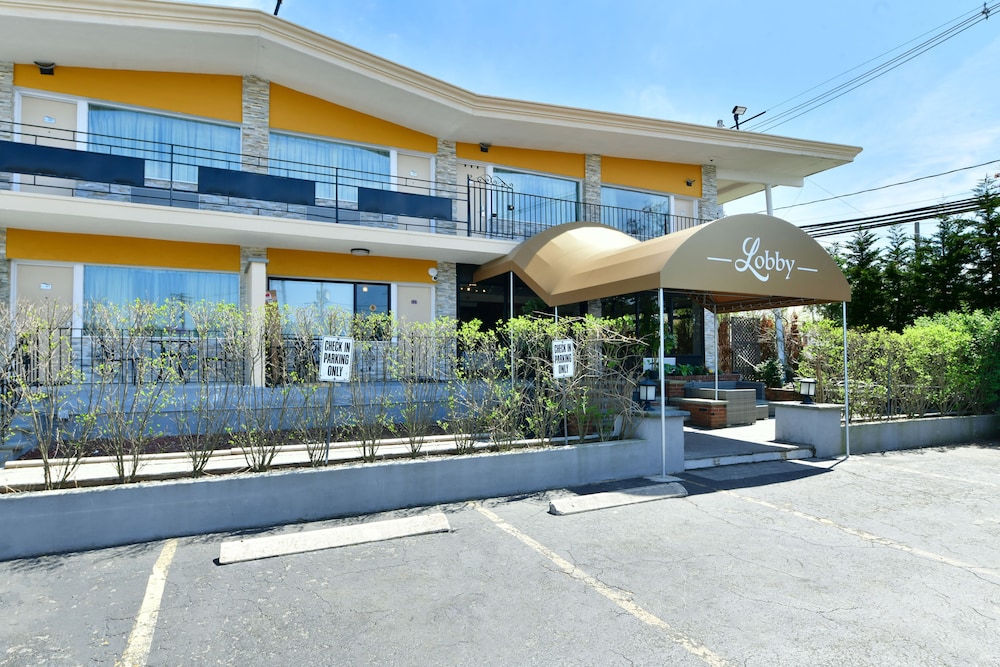 The Freeport Inn and Marina 7/47