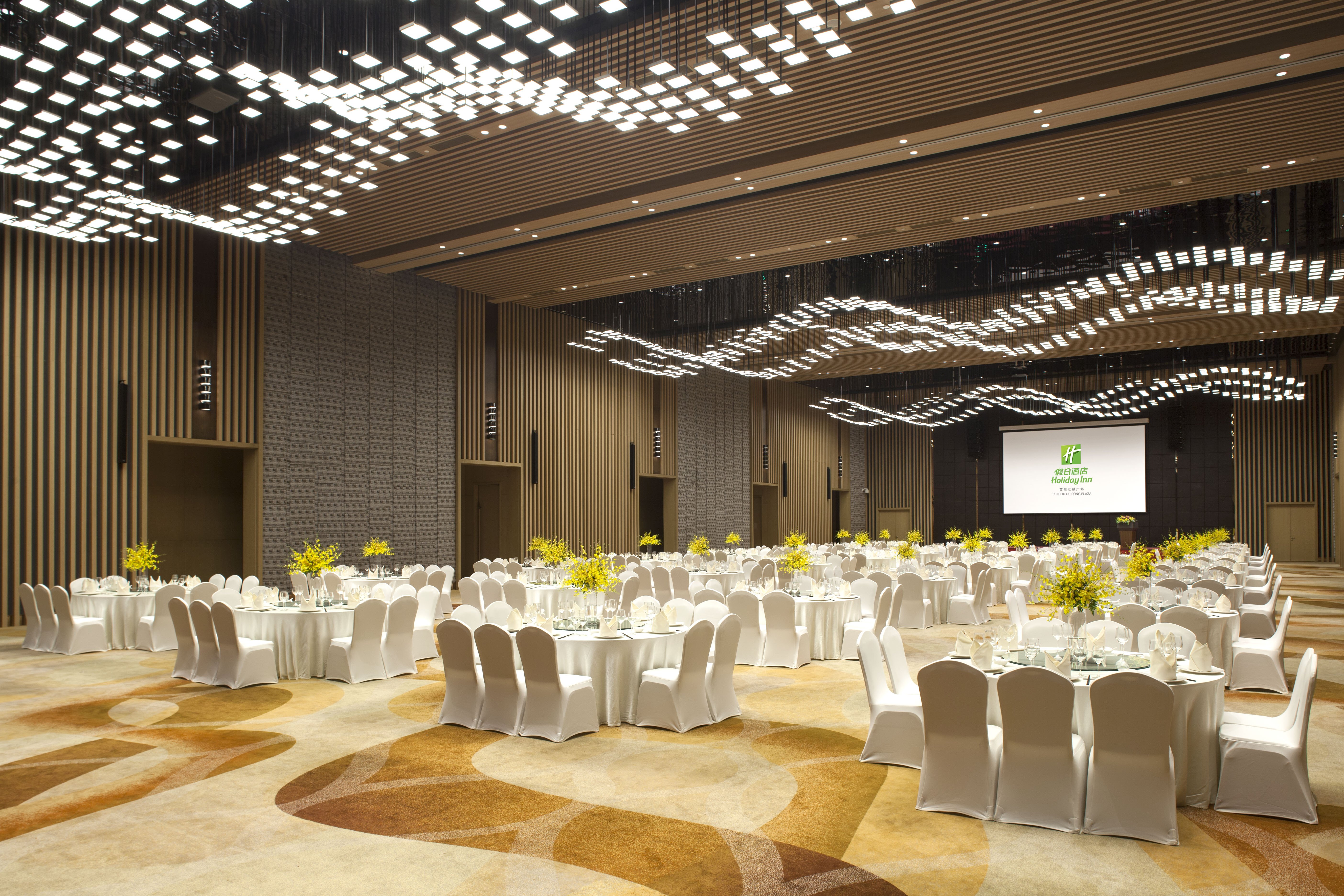 Holiday Inn Suzhou Huirong Plaza 44/50