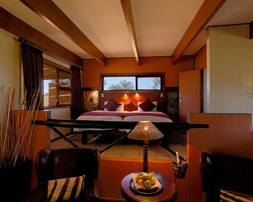 Intu Africa-Zebra Kalahari Lodge 33/52