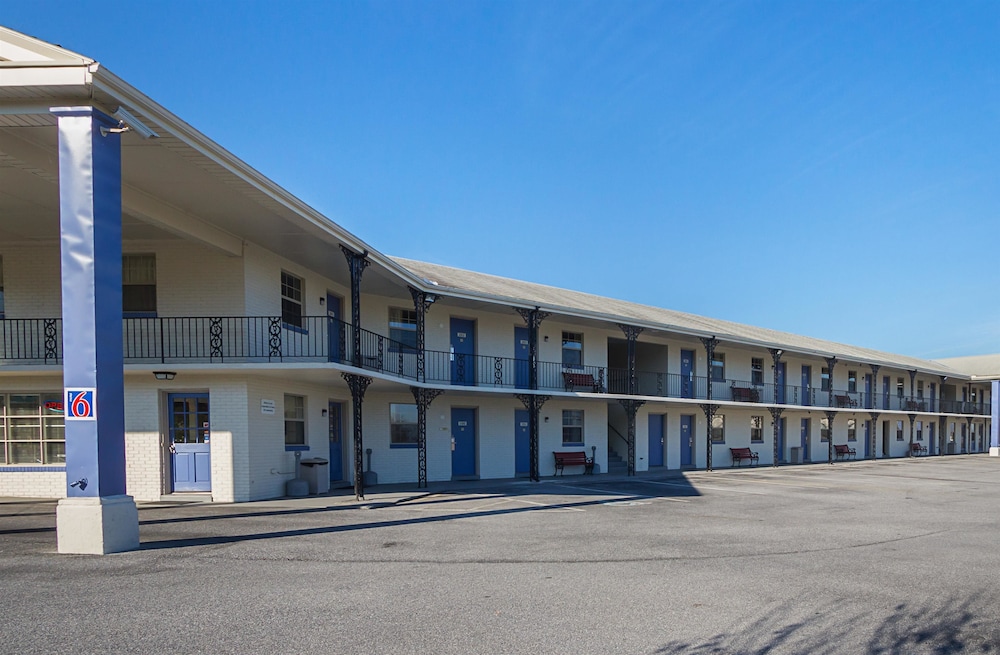 Motel 6 Mechanicsburg - Harrisburg West 5/43
