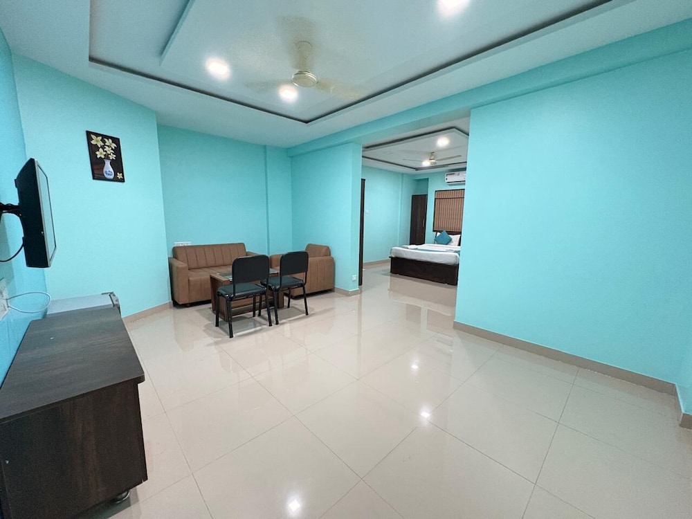 Hotel Bramha Inn 33/45