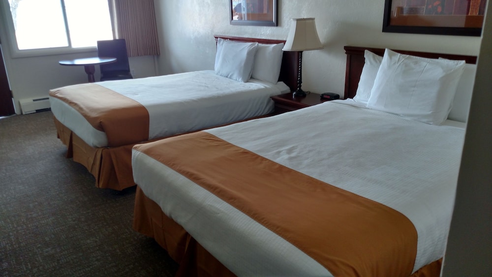 Americas Best Value Port Polson Inn 32/67