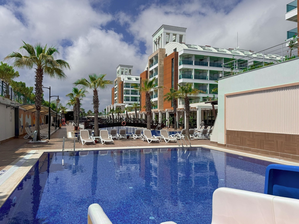 Linda Sunny Beach Hotel 41/66