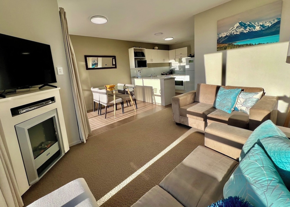 BRINKLEY RESORT 31/50