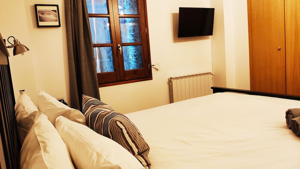 Secret Spot Hostel 6/41