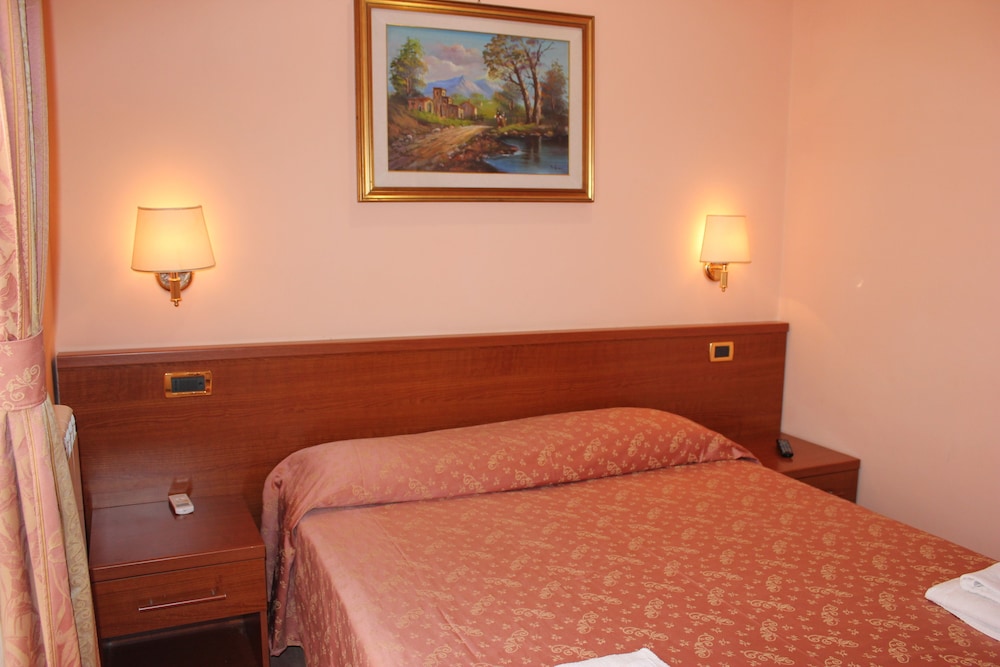 Aristotele Hotel 18/50