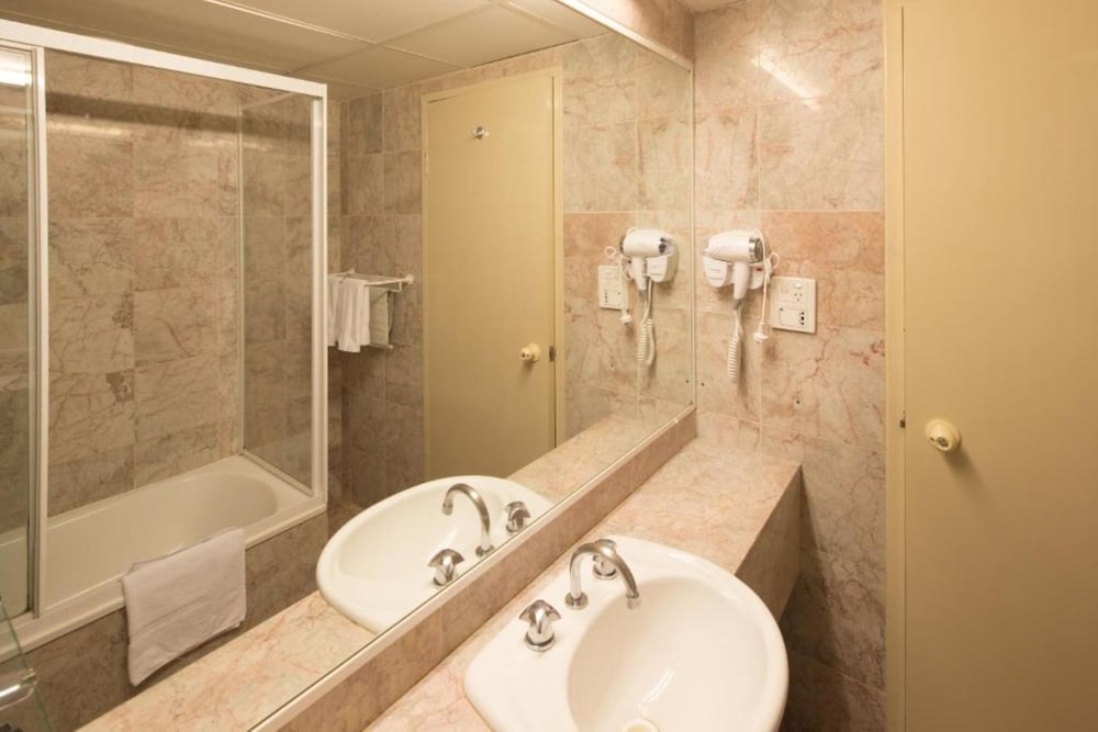 ibis Styles Canberra 78/78