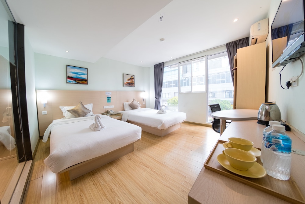 City Comfort Inn Puchong 33/56