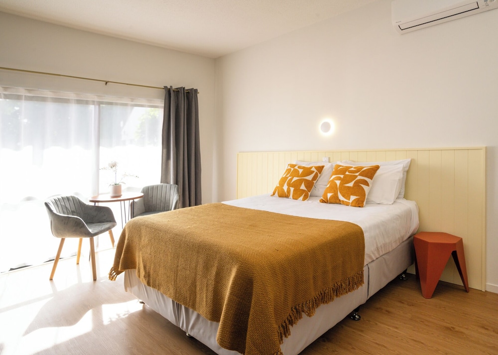 Mt. Wellington Motel 25/55