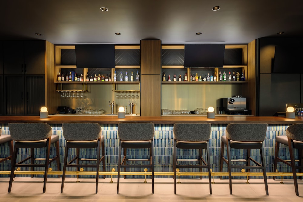 Hyatt Place Whitehorse 24/35