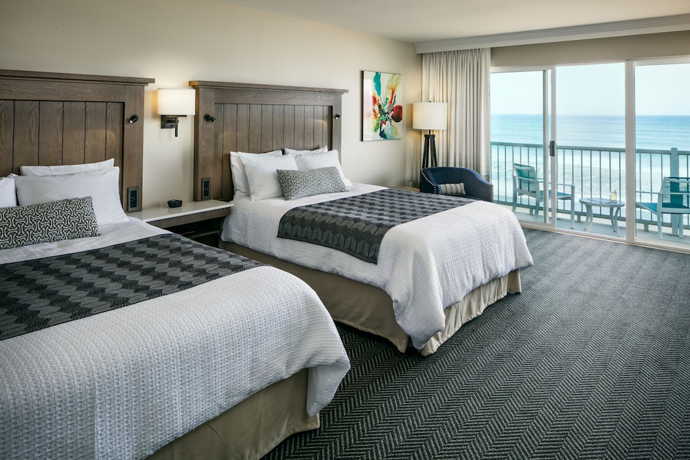 Room, 2 Queen Beds, Ocean Front, Pet Friendly, Accessible