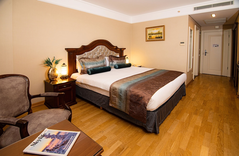 Recital Hotel 14/67