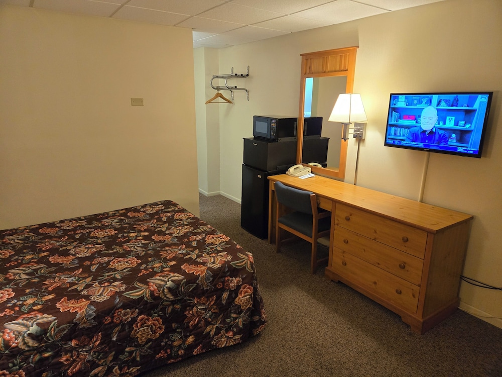 Travelers Lodge Motel Marshall 34/60