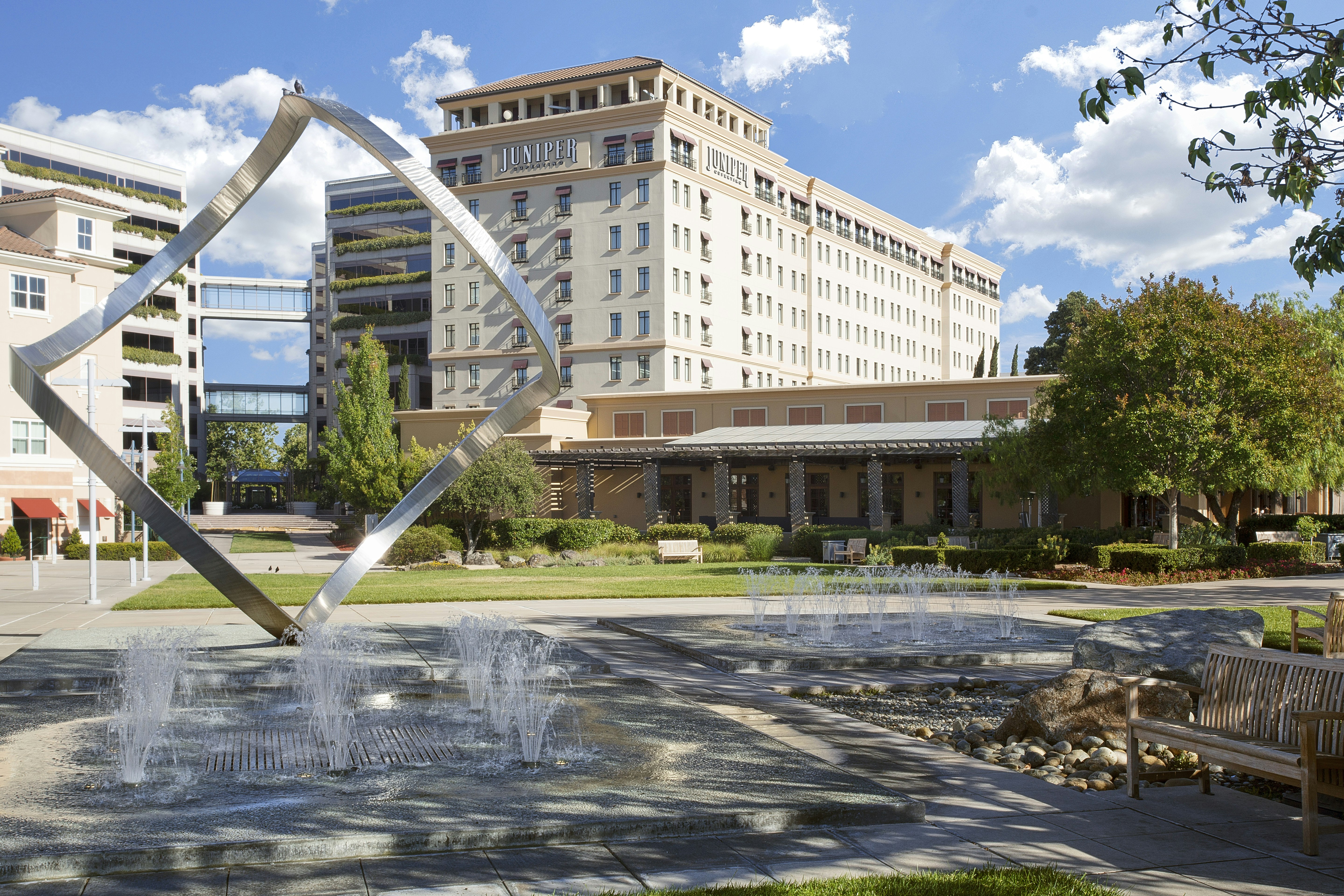 Juniper Hotel Cupertino, Curio Collection By Hilton 17/19