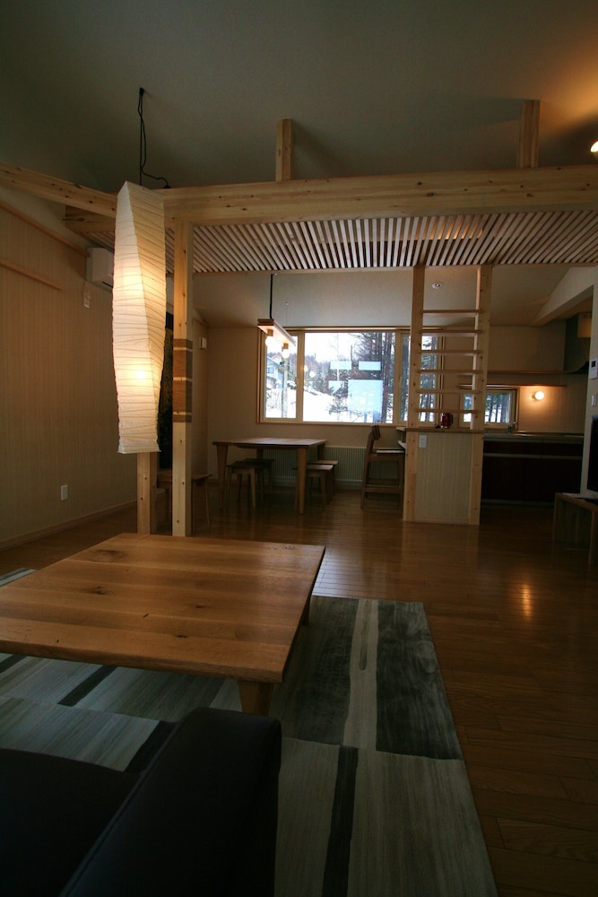 Forest View 12/16