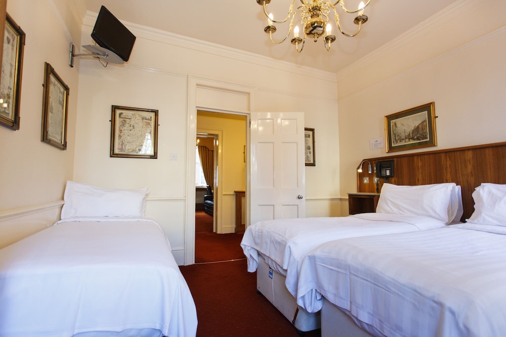 1 BEDROOM, APARTMENT
