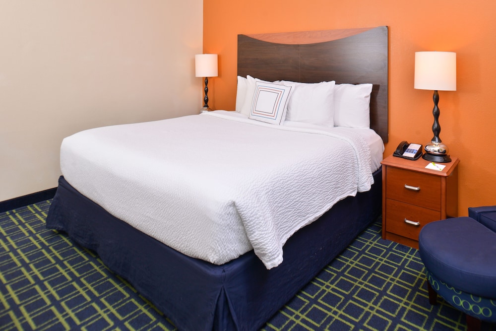 Fairfield Inn Suites By Marriott Gulfport 25/54