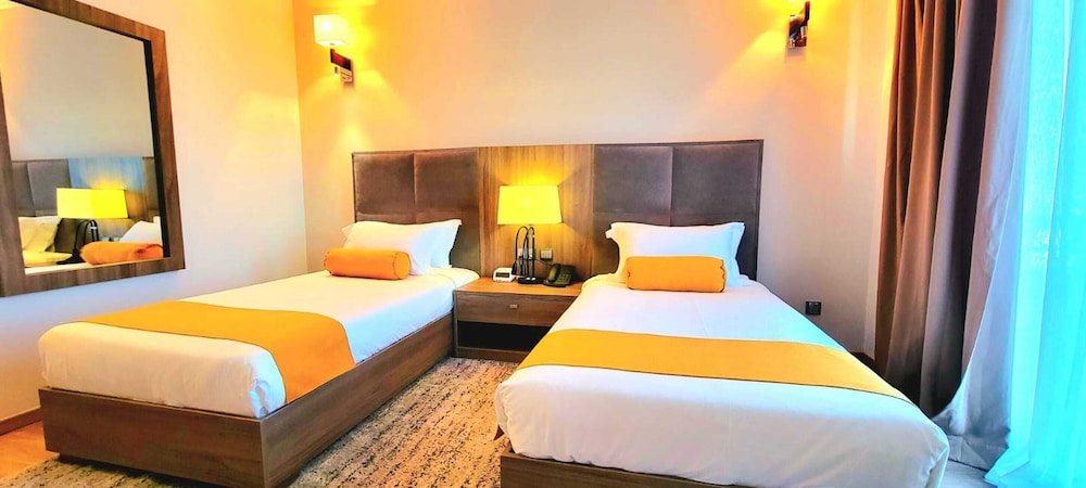 TH BonRoyal Hotel 15/56