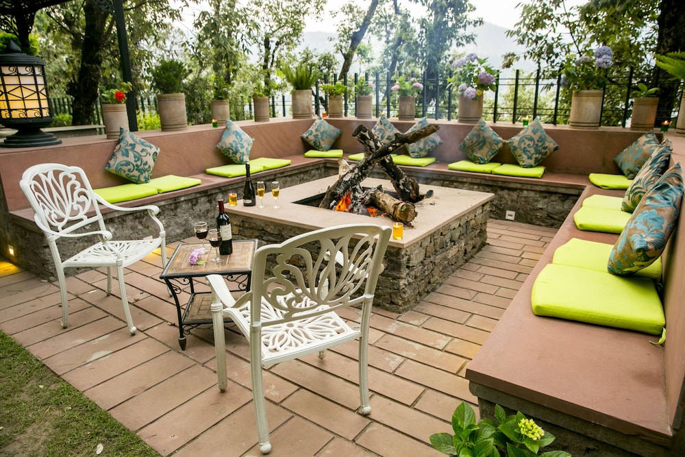 The Fern Hillside Resort Bhimtal 69/76