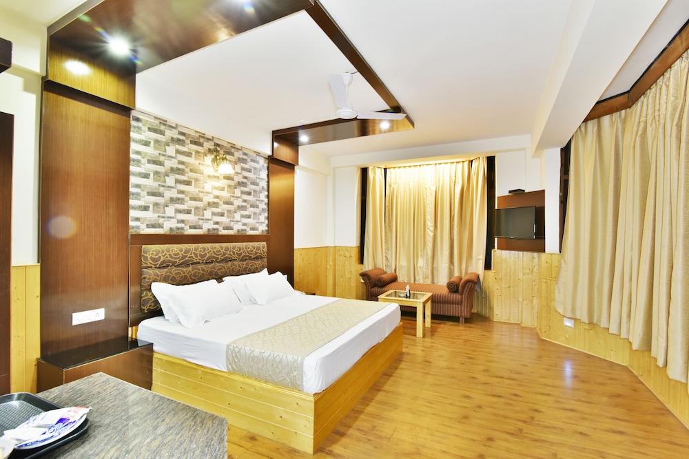 HOTEL DEVLOK 31/49