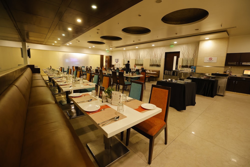 Fortune Inn Sree Kanya Visakhapatnam 42/61