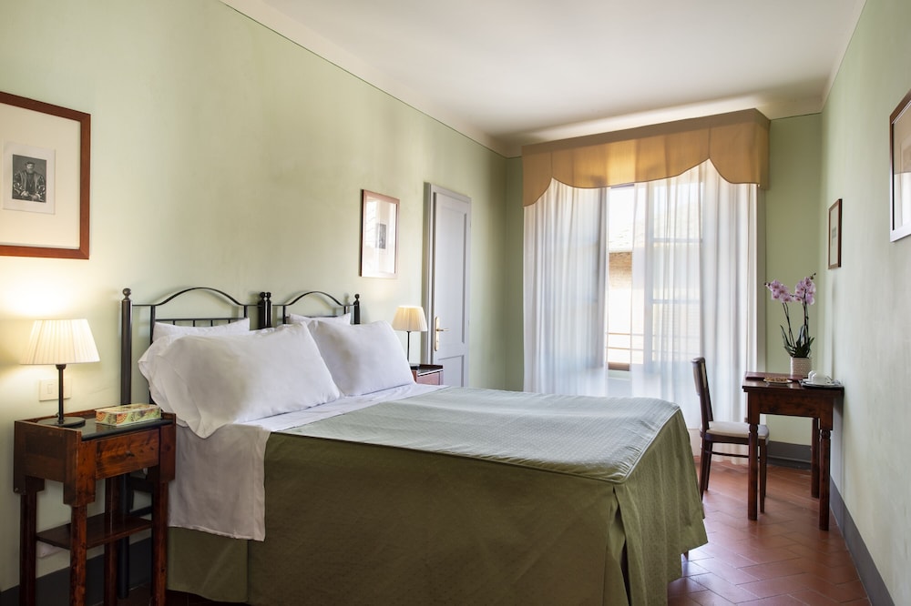 Hotel L Antico Pozzo 12/71