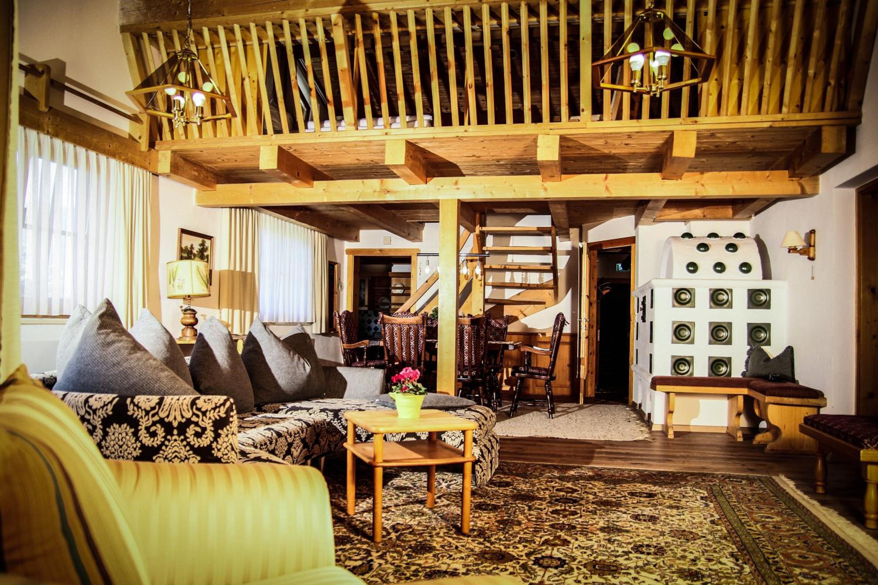 Hotel Pension Alpenrose 35/50