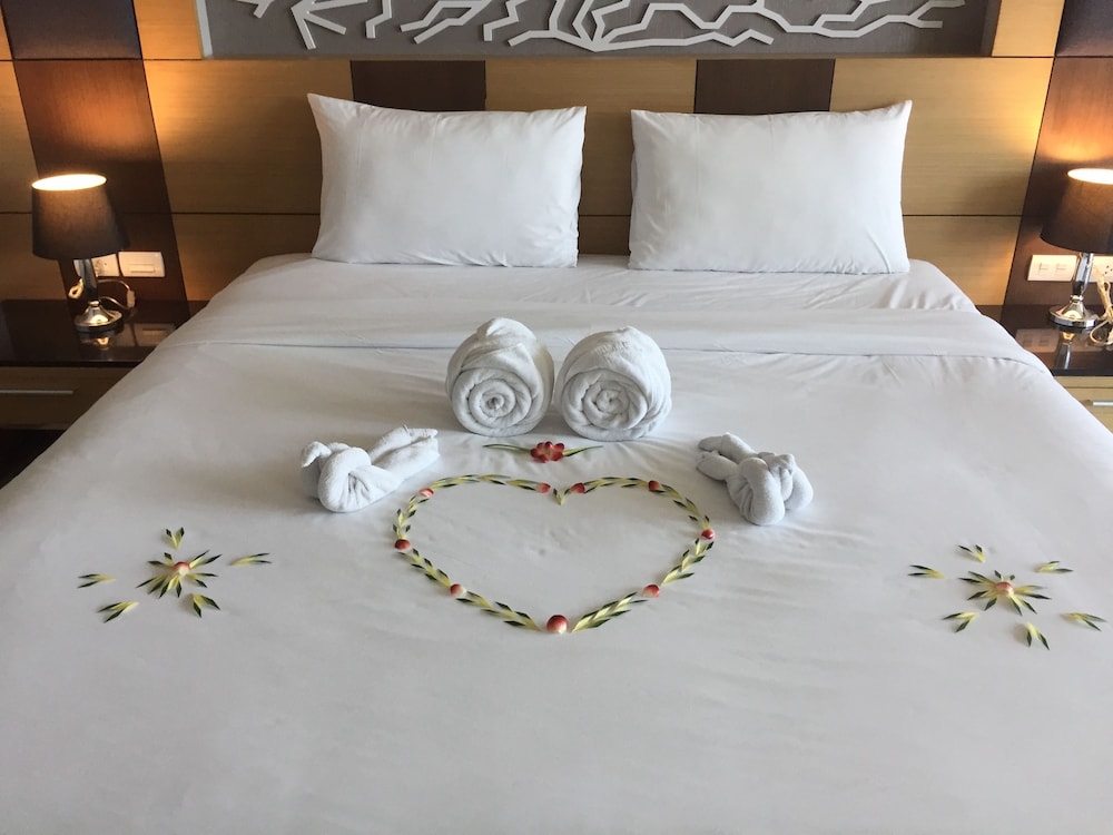 Aqua Resort Phuket 22/70
